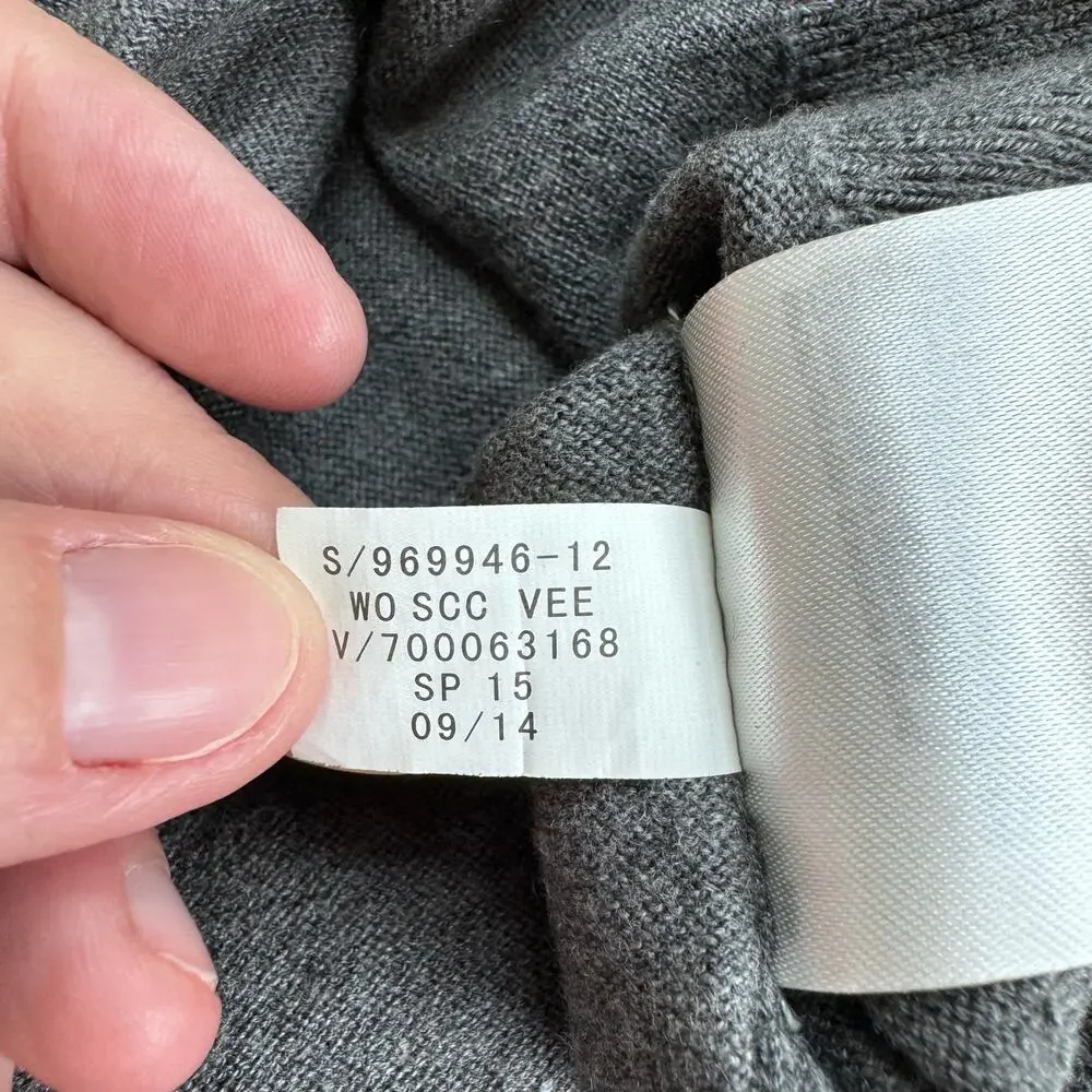 Banana Republic‎ Silk Cashmere V Neck Sweater Men's Large Gray Classic Luxury
